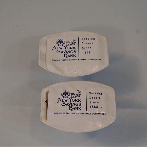 Advertising The East New York Savings Bank Sewing Basket Sewing Kit Vintage 1960 - Picture 1 of 3